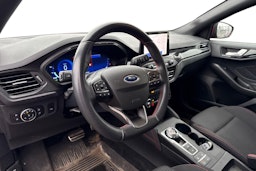 Punainen Ford FOCUS 2021 kuva 3.