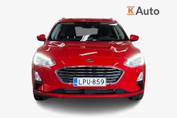 punainen Ford Focus 2021 kuva 4.