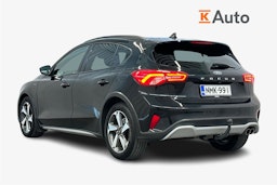 musta Ford Focus 2021 kuva 3.