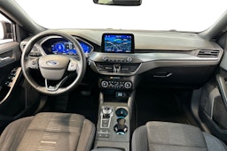 musta Ford Focus 2021 kuva 10.