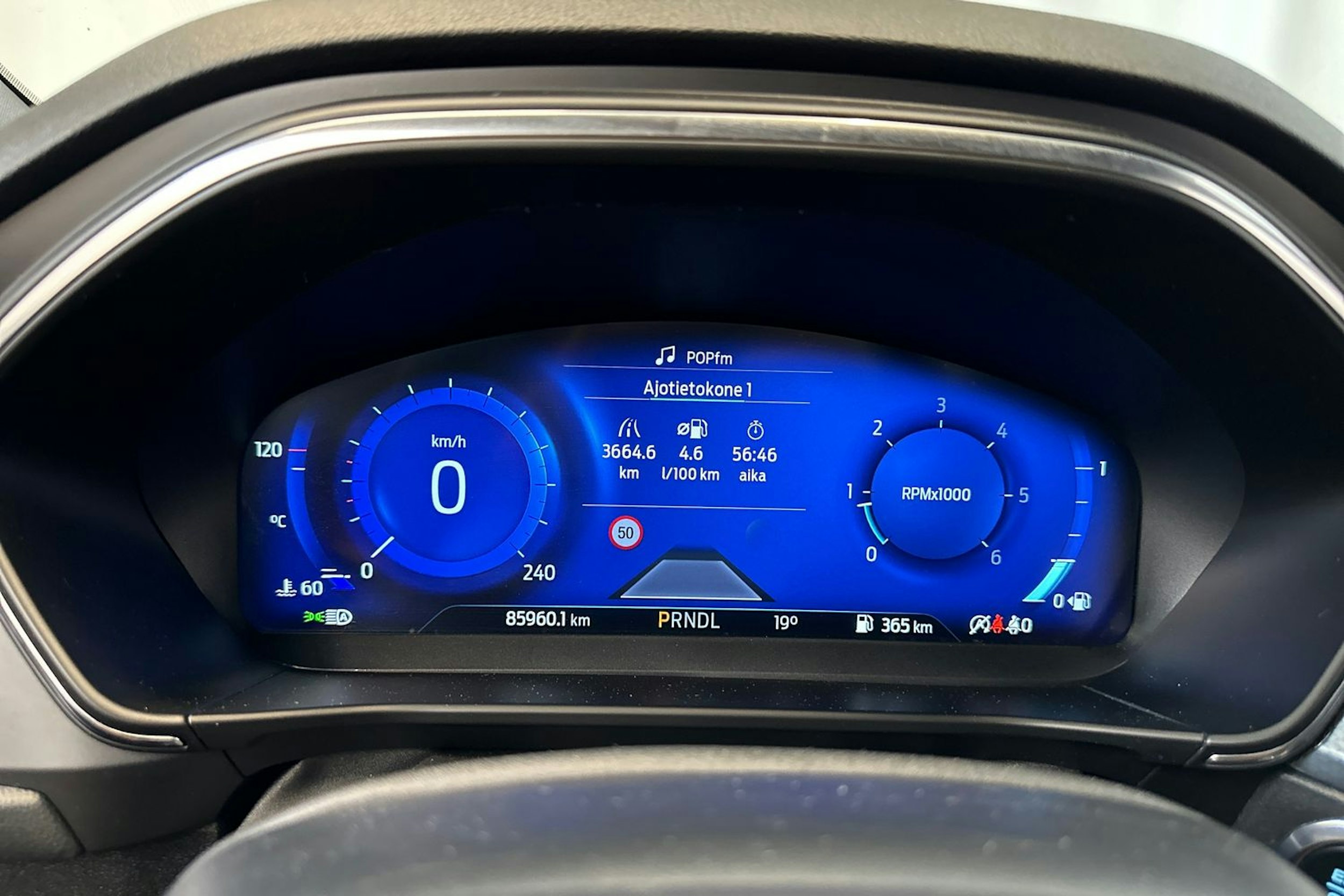 musta Ford Focus 2021 kuva 23.