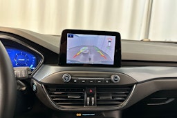 musta Ford Focus 2021 kuva 25.