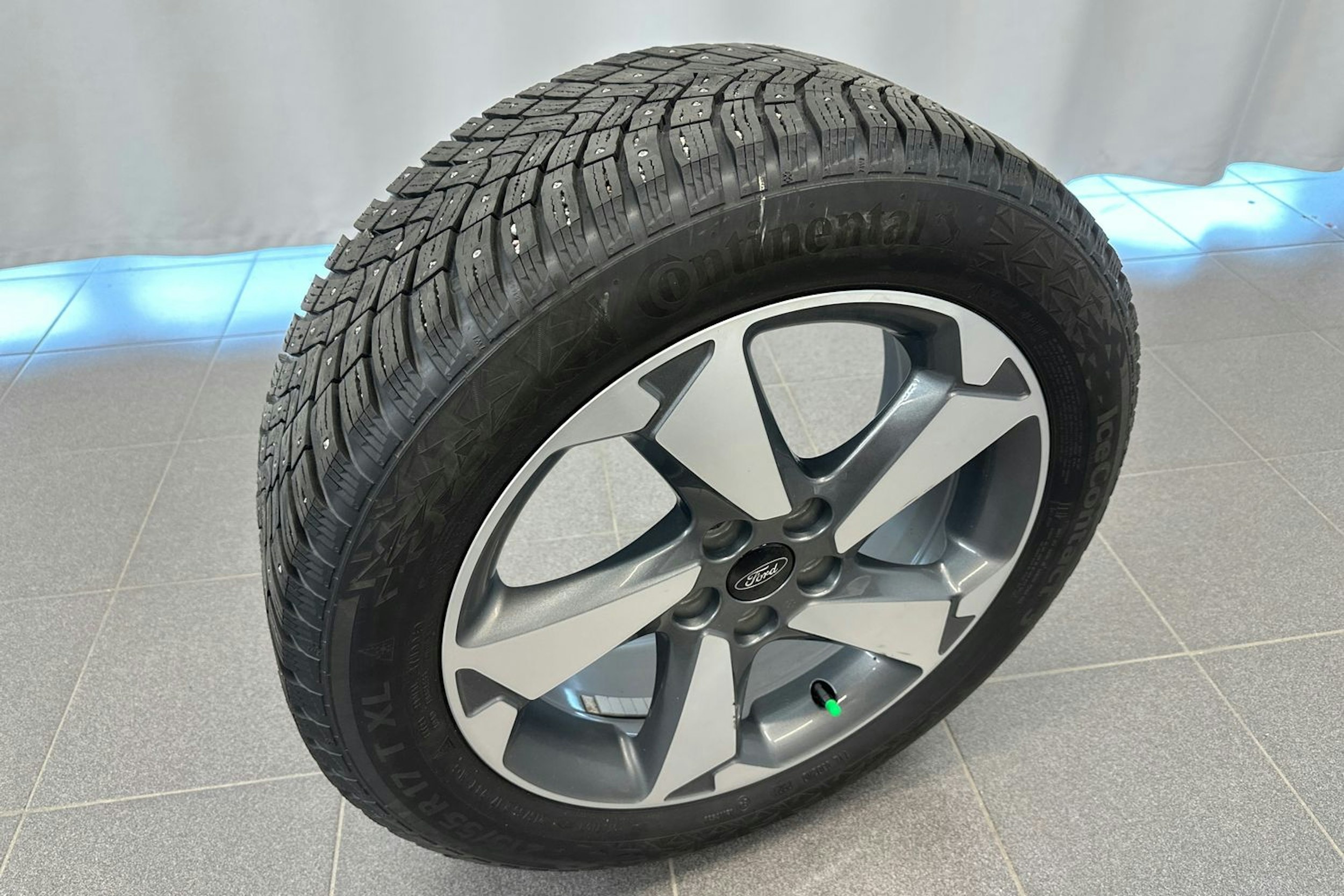 musta Ford Focus 2021 kuva 29.