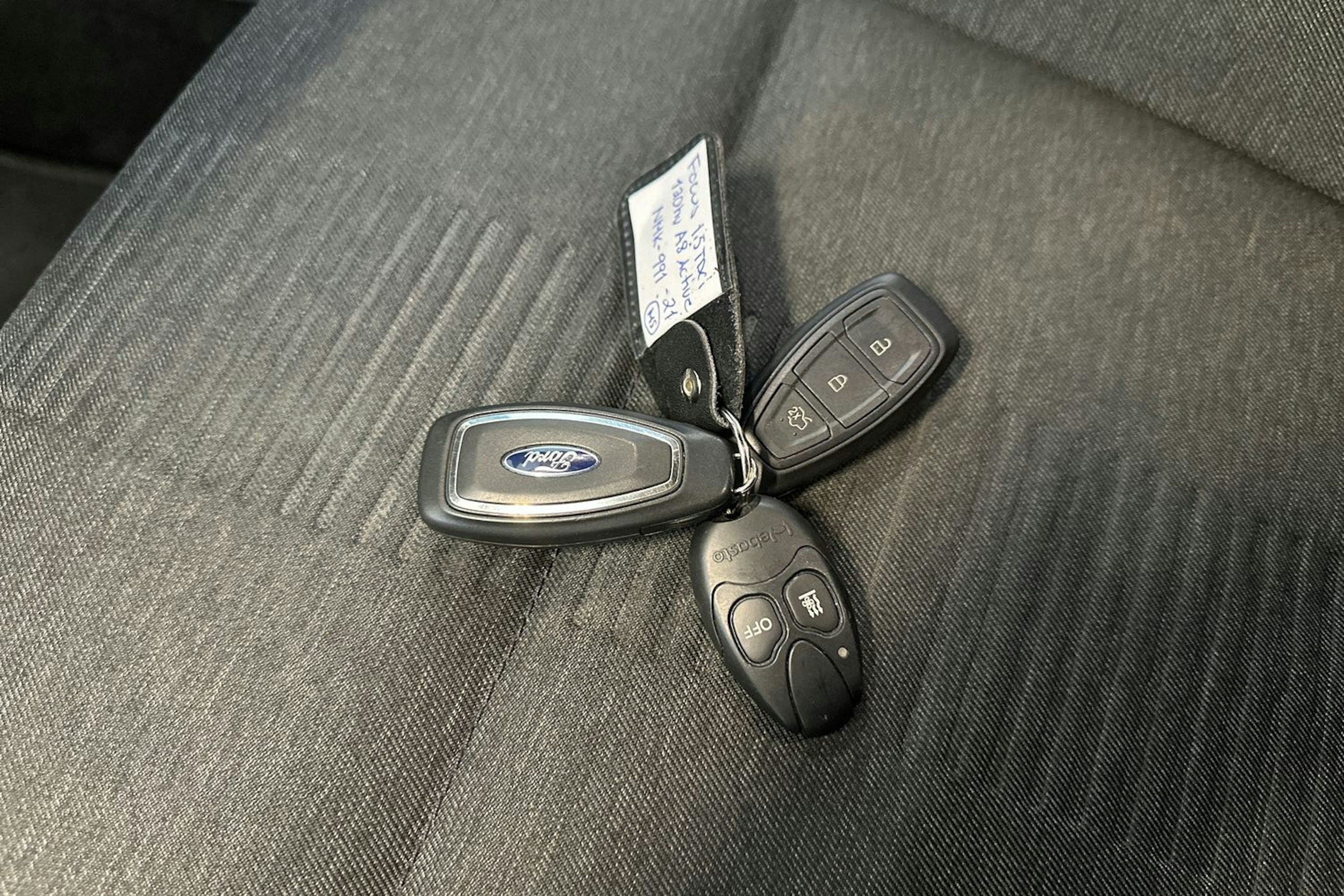 musta Ford Focus 2021 kuva 30.