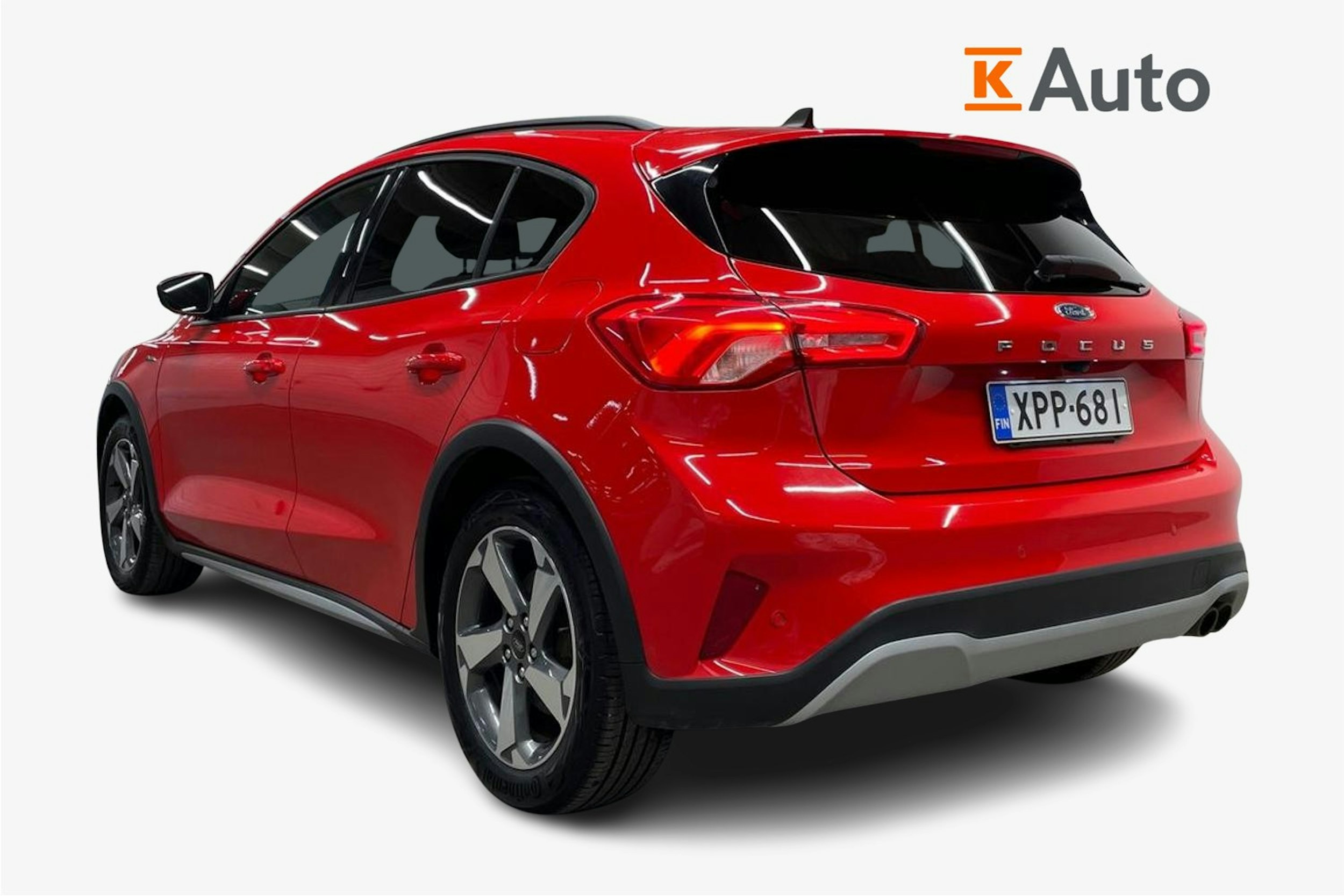 punainen Ford Focus 2022 kuva 2.