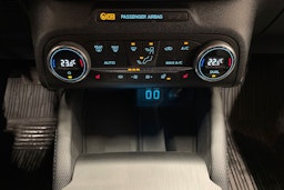 punainen Ford Focus 2022 kuva 23.