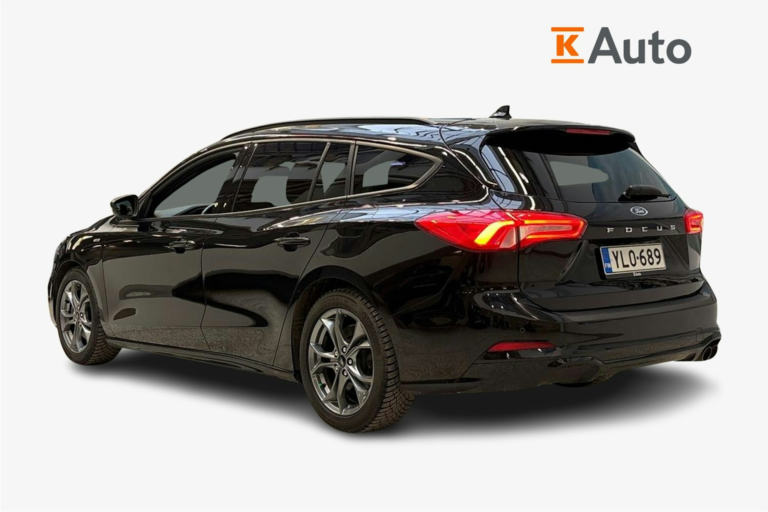 musta Ford Focus 2021 kuva 2.