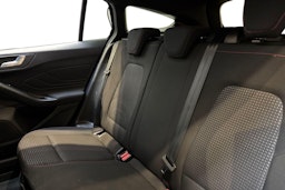 musta Ford Focus 2021 kuva 10.