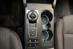 musta Ford Focus 2021 kuva 19.