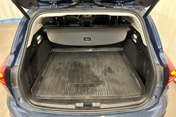 met. sininen Ford Focus 2022 kuva 14.