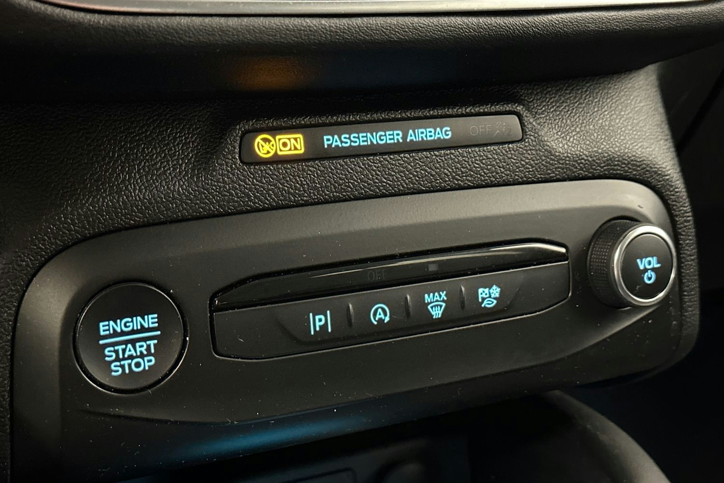 met. sininen Ford Focus 2022 kuva 23.