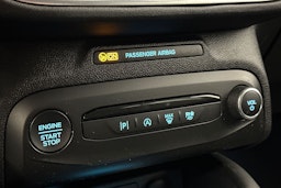 met. sininen Ford Focus 2022 kuva 23.