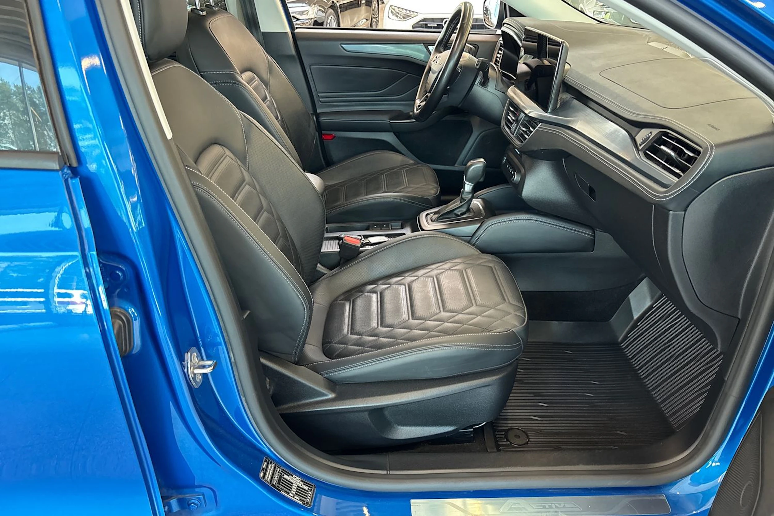 Sininen Ford FOCUS 2022 kuva 20.