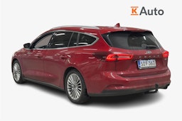 punainen Ford Focus 2022 kuva 2.