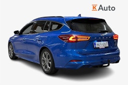 sininen Ford Focus 2022 kuva 2.