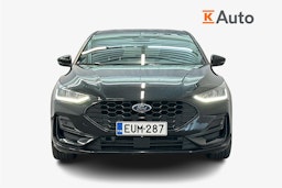 Musta Ford FOCUS 2023 kuva 5.