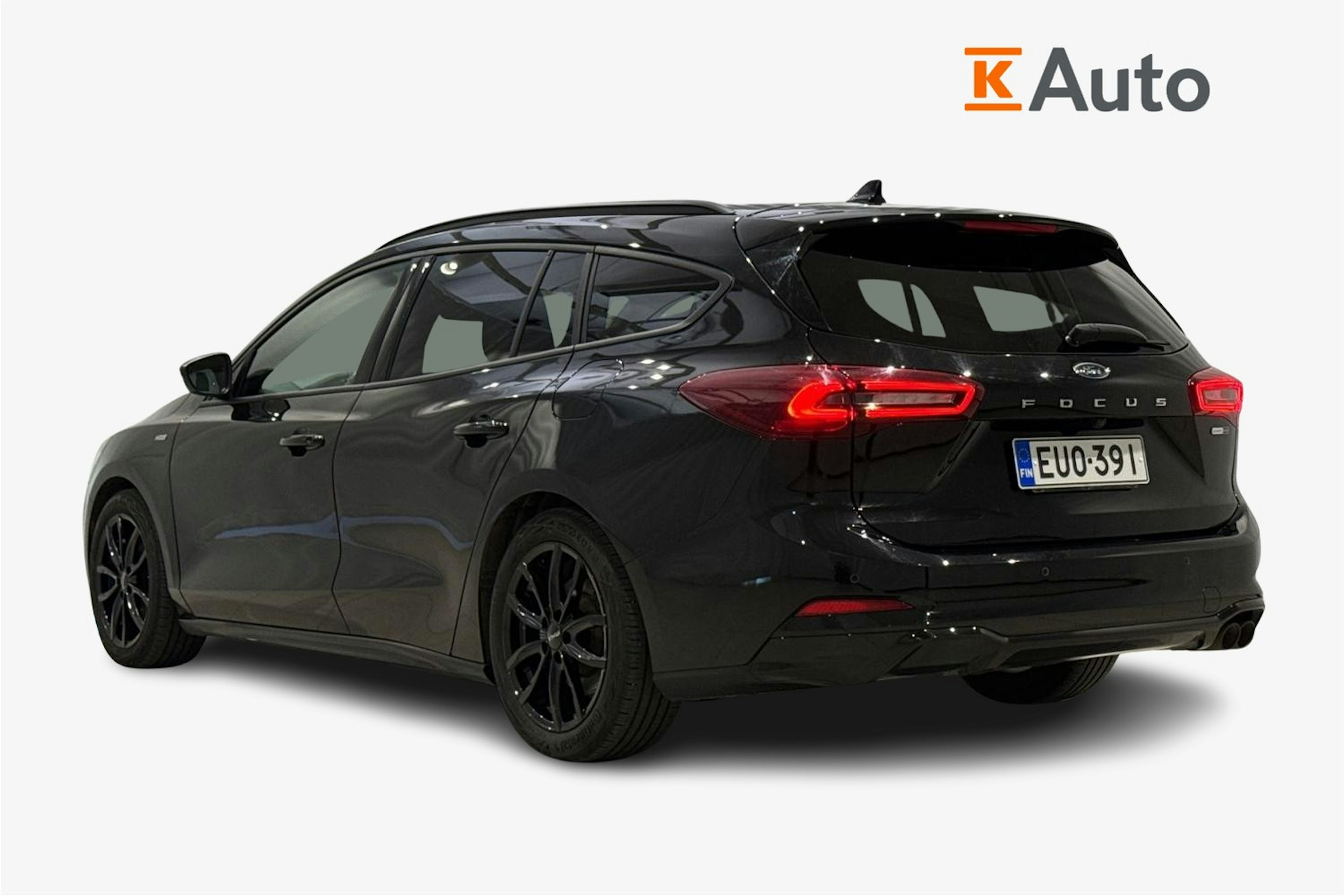 musta Ford Focus 2023 kuva 2.