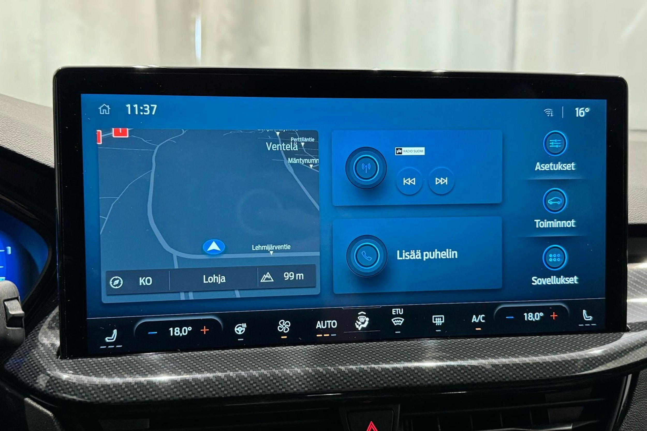 musta Ford Focus 2023 kuva 17.