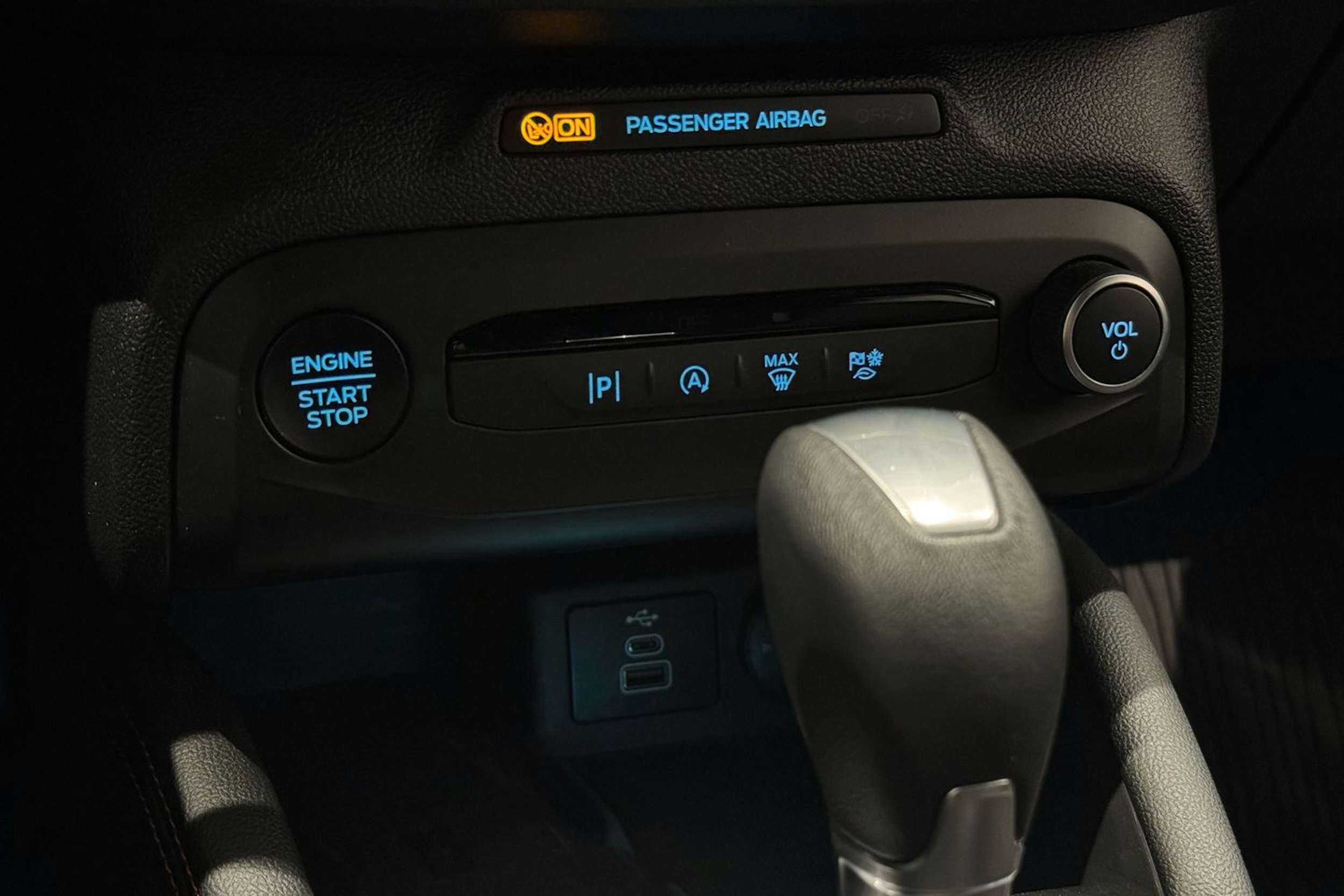 musta Ford Focus 2023 kuva 20.