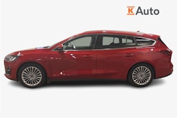 punainen Ford Focus 2023 kuva 6.