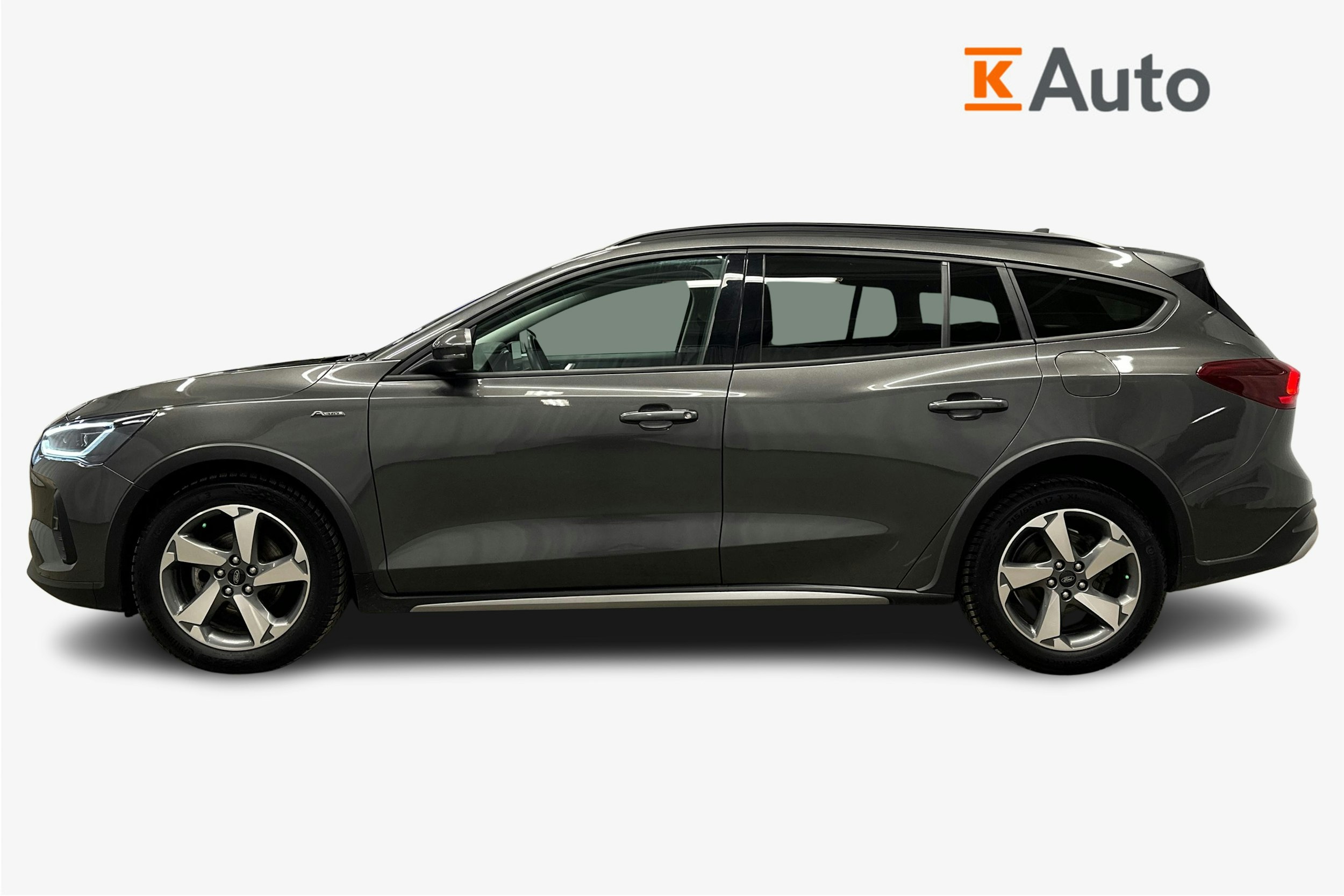 harmaa Ford Focus 2024 kuva 6.