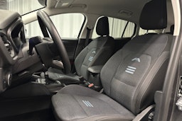 harmaa Ford Focus 2024 kuva 15.