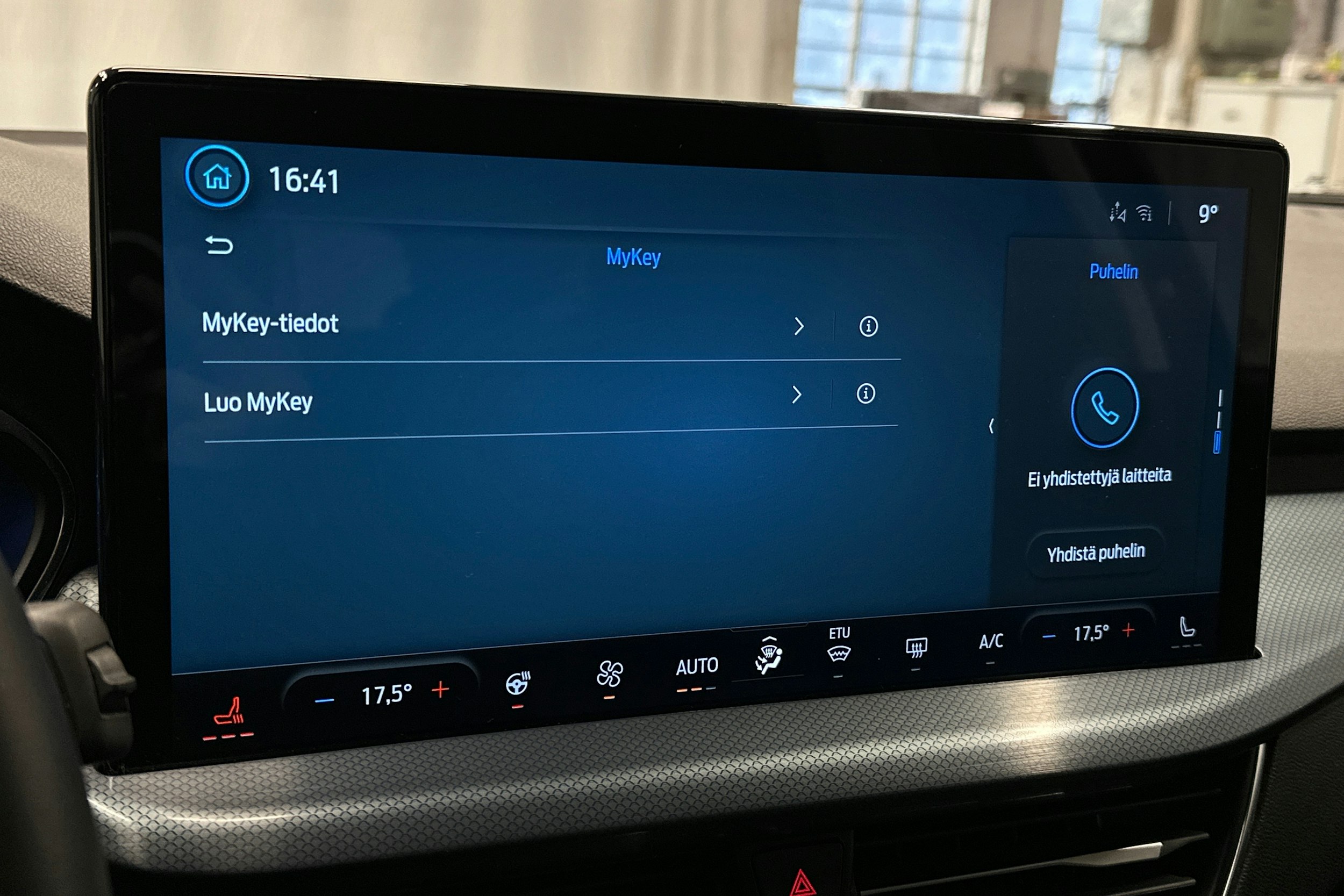 harmaa Ford Focus 2024 kuva 27.