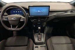 Harmaa Ford FOCUS 2024 kuva 7.