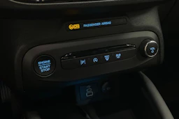 Harmaa Ford FOCUS 2024 kuva 17.