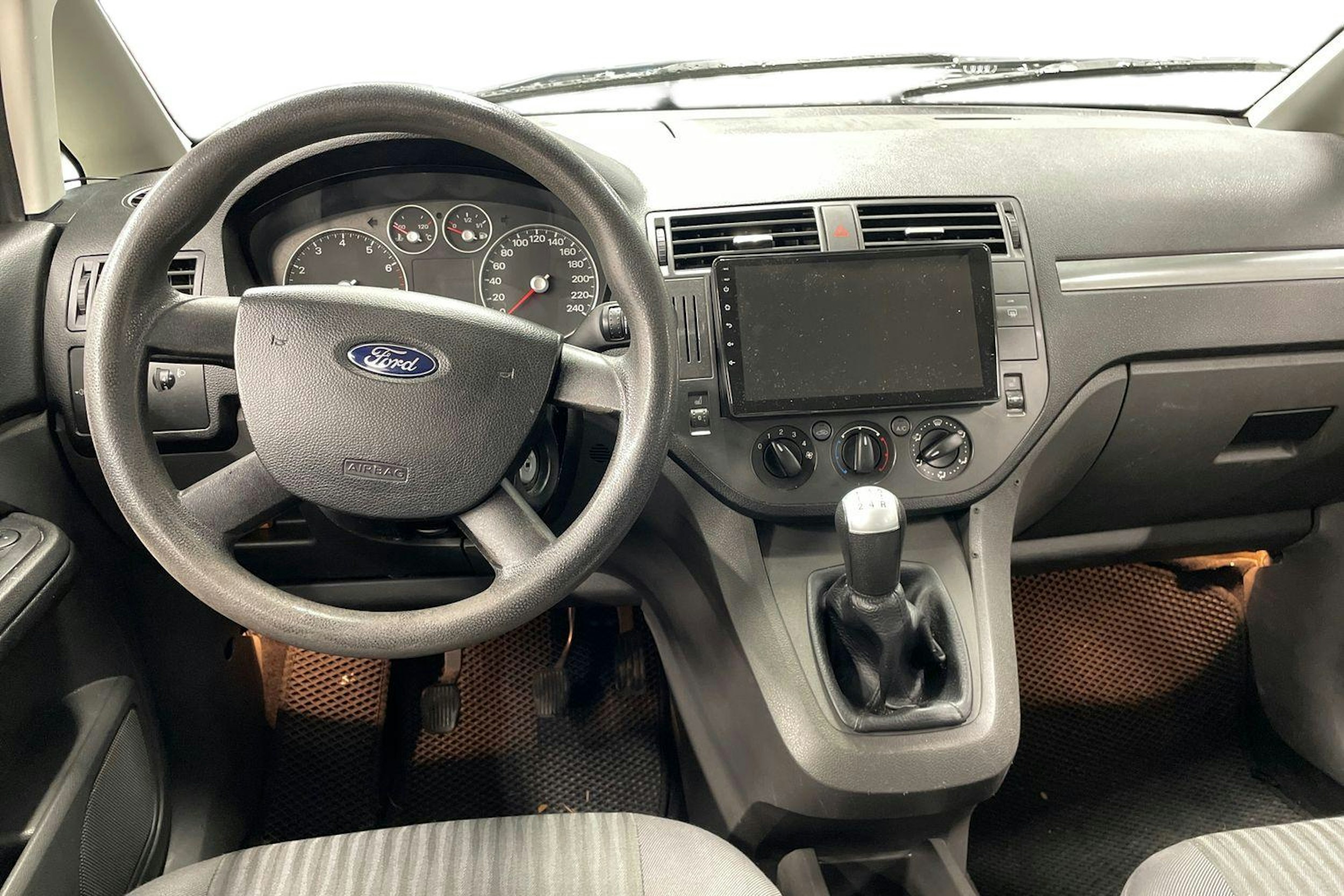 Valkoinen Ford Focus C-Max 2005 kuva 7.