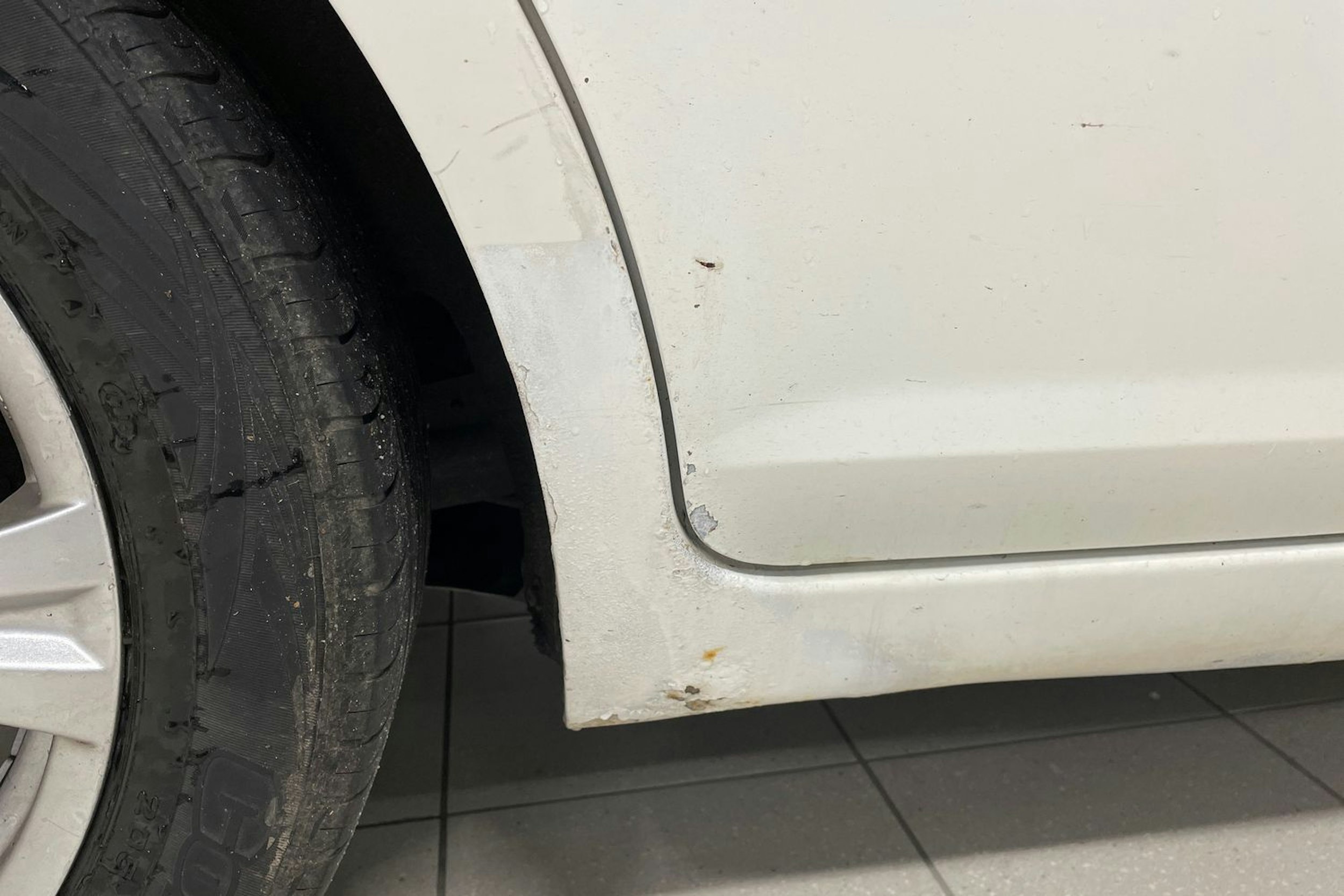 Valkoinen Ford Focus C-Max 2005 kuva 20.