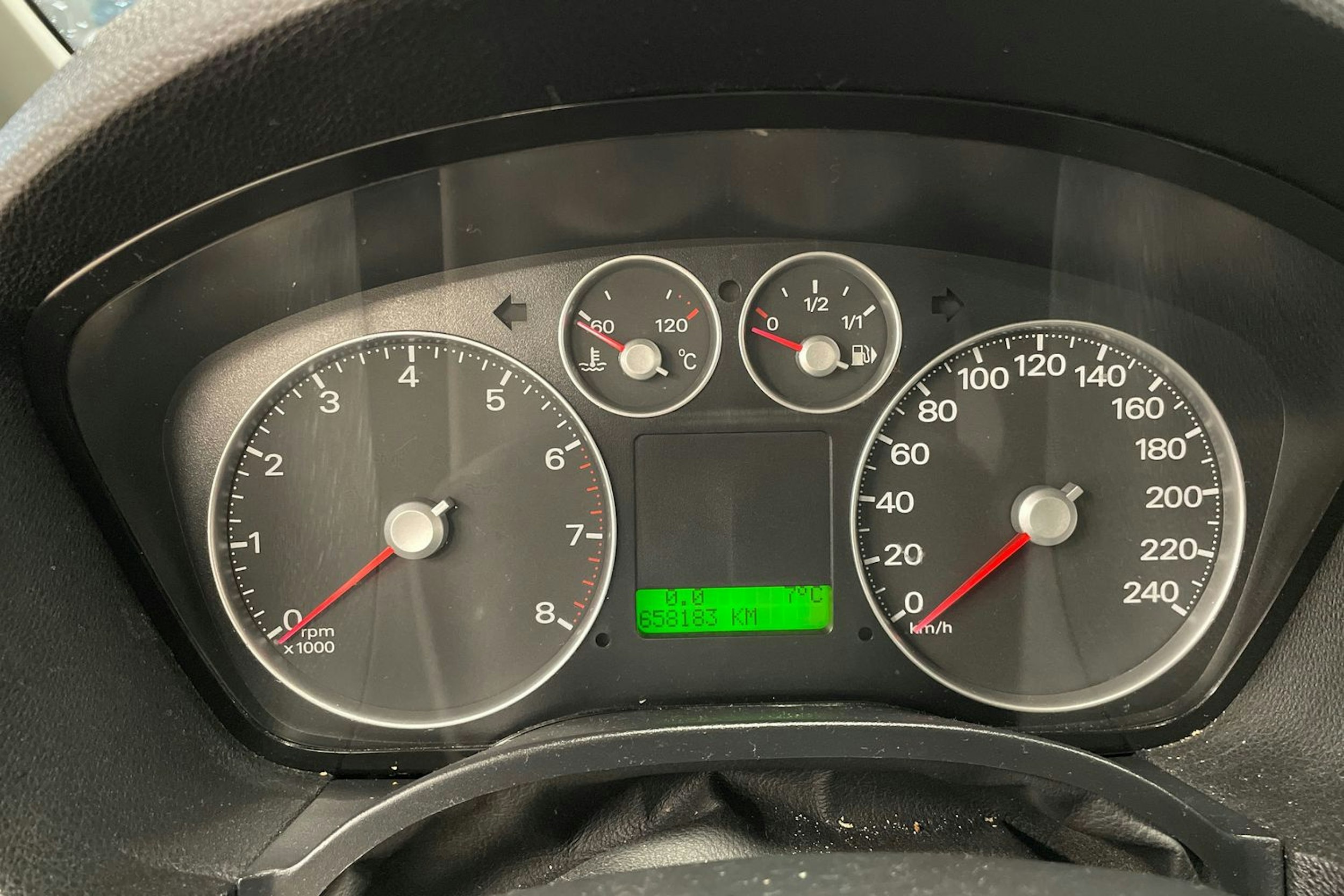 Valkoinen Ford Focus C-Max 2005 kuva 25.