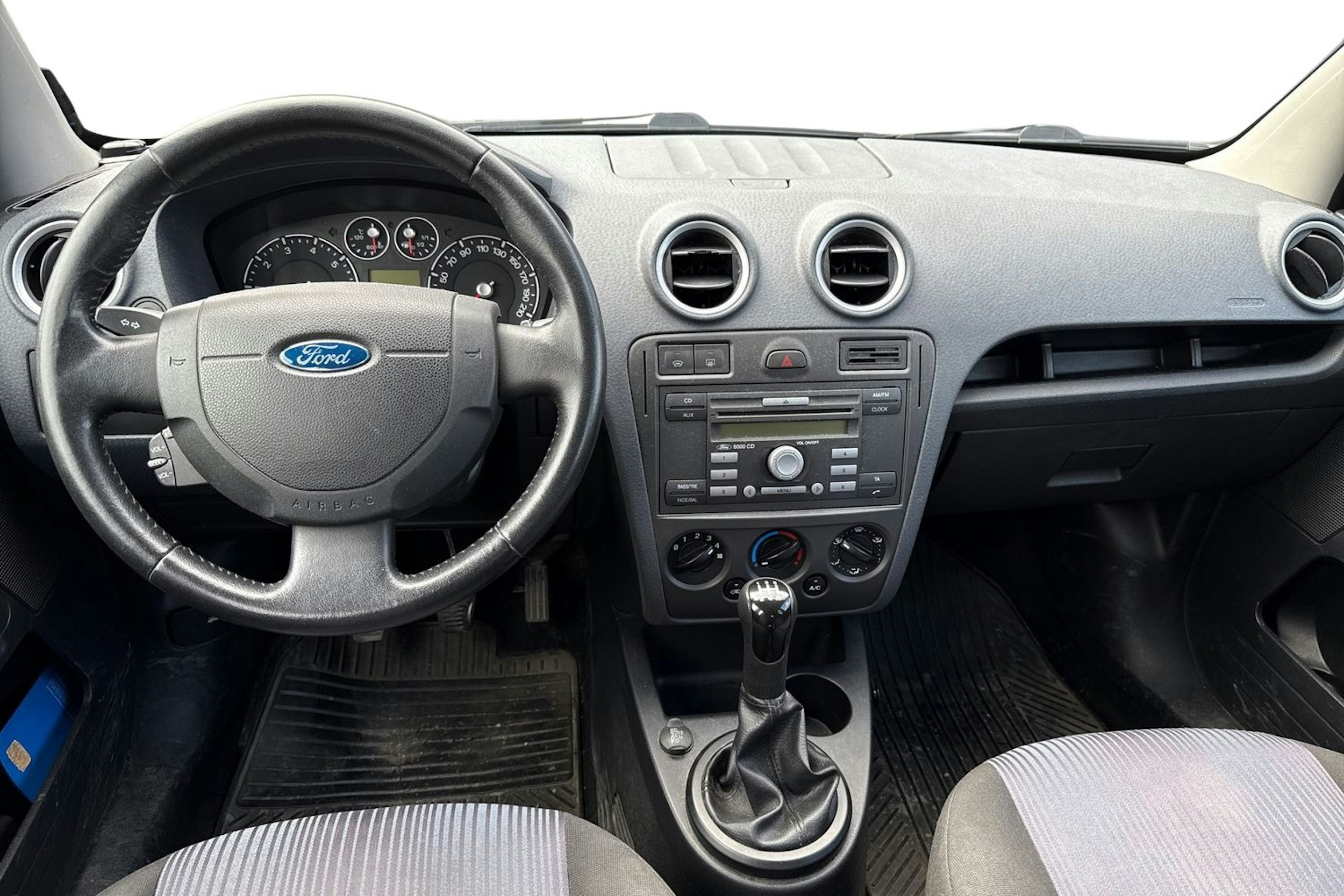 musta Ford Fusion 2008 kuva 3.