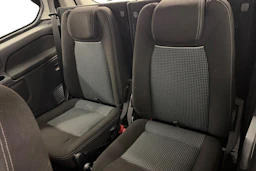 harmaa Ford Galaxy 2010 kuva 9.