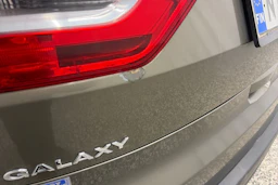 harmaa Ford Galaxy 2010 kuva 33.