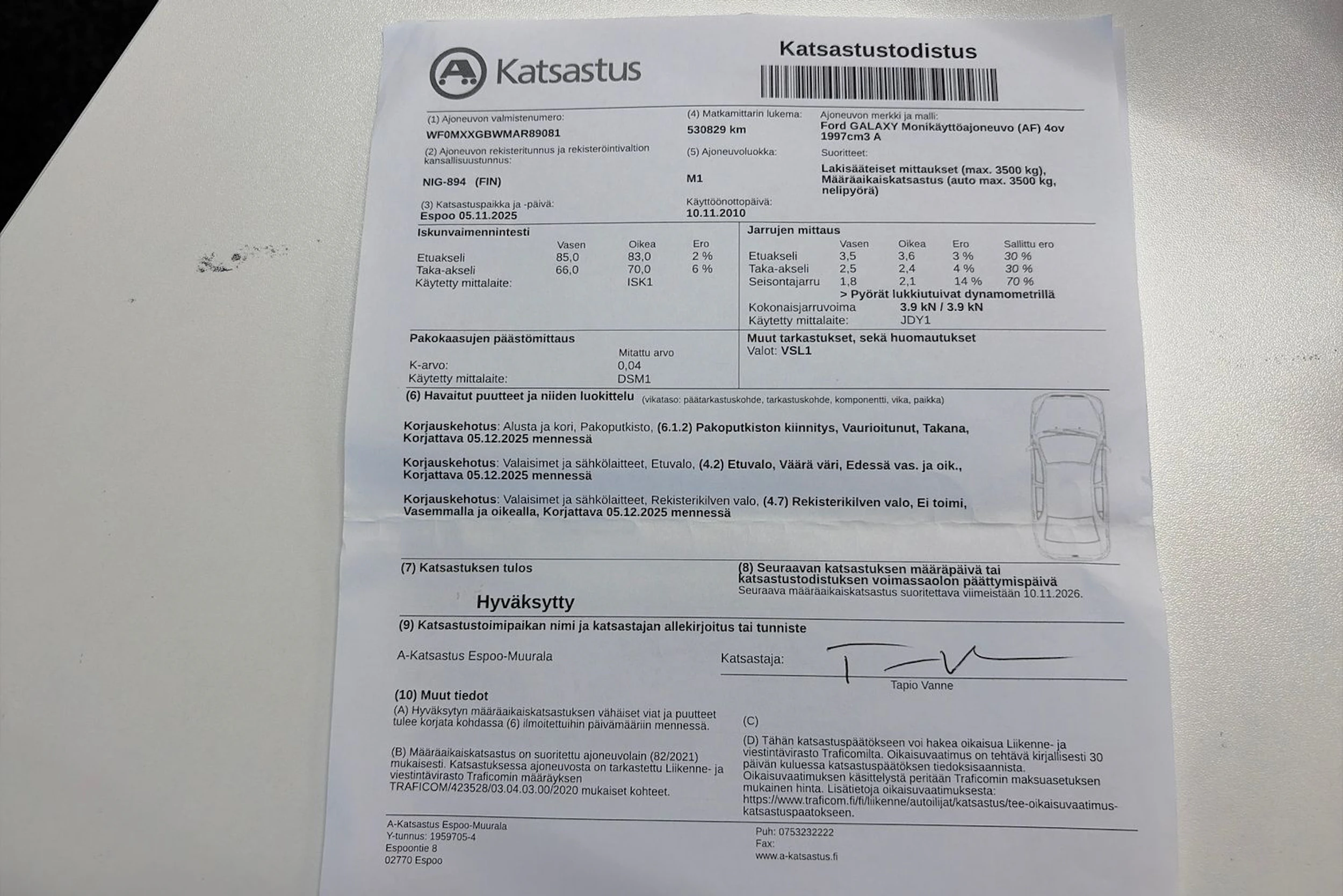 harmaa Ford Galaxy 2010 kuva 36.