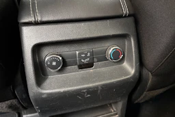 Harmaa Ford GALAXY 2016 kuva 16.