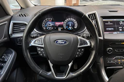 Harmaa Ford GALAXY 2016 kuva 20.