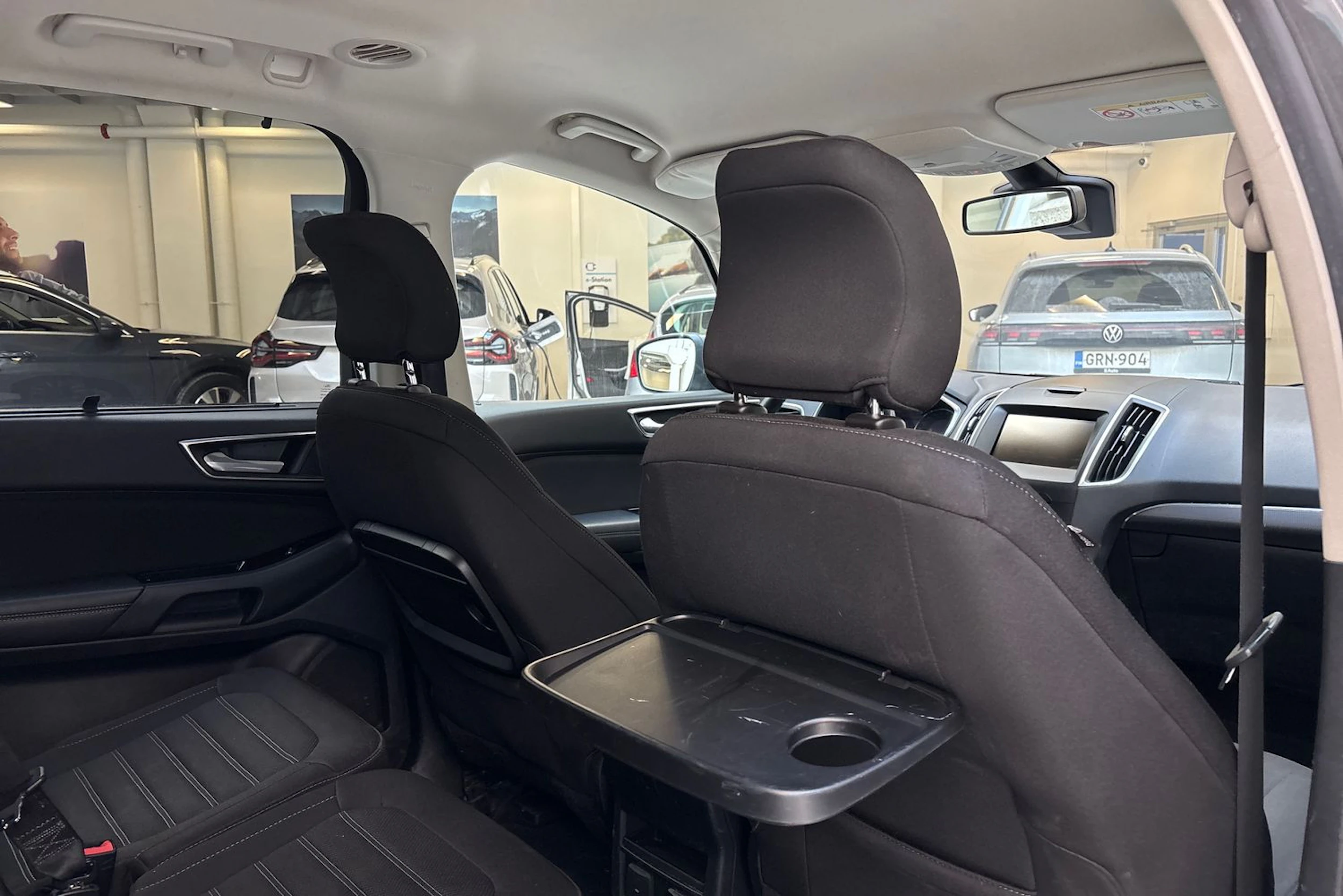 Harmaa Ford GALAXY 2016 kuva 25.