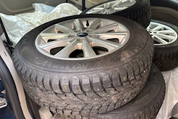 sininen Ford Grand C-Max 2011 kuva 10.