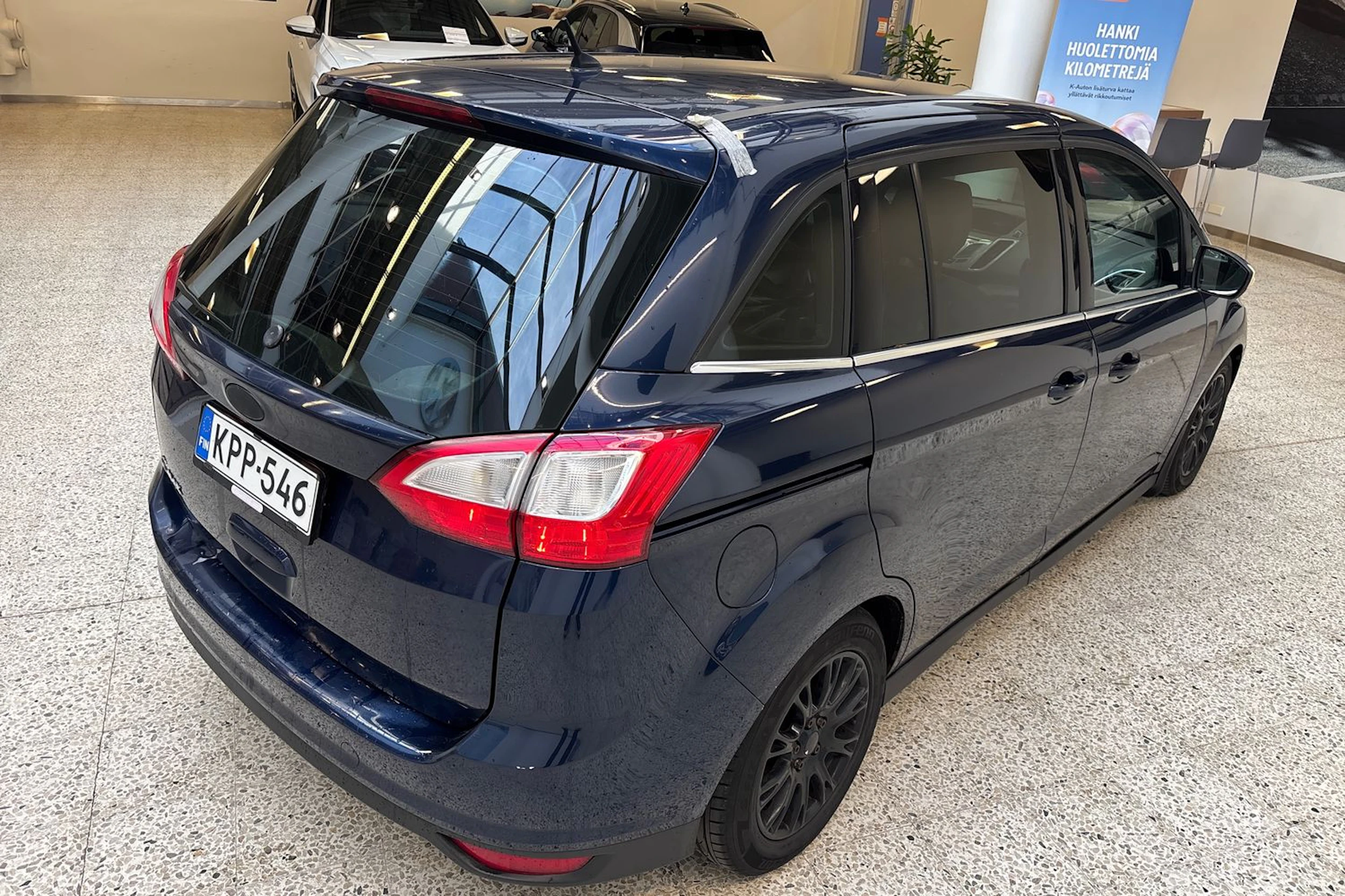 sininen Ford Grand C-Max 2011 kuva 13.