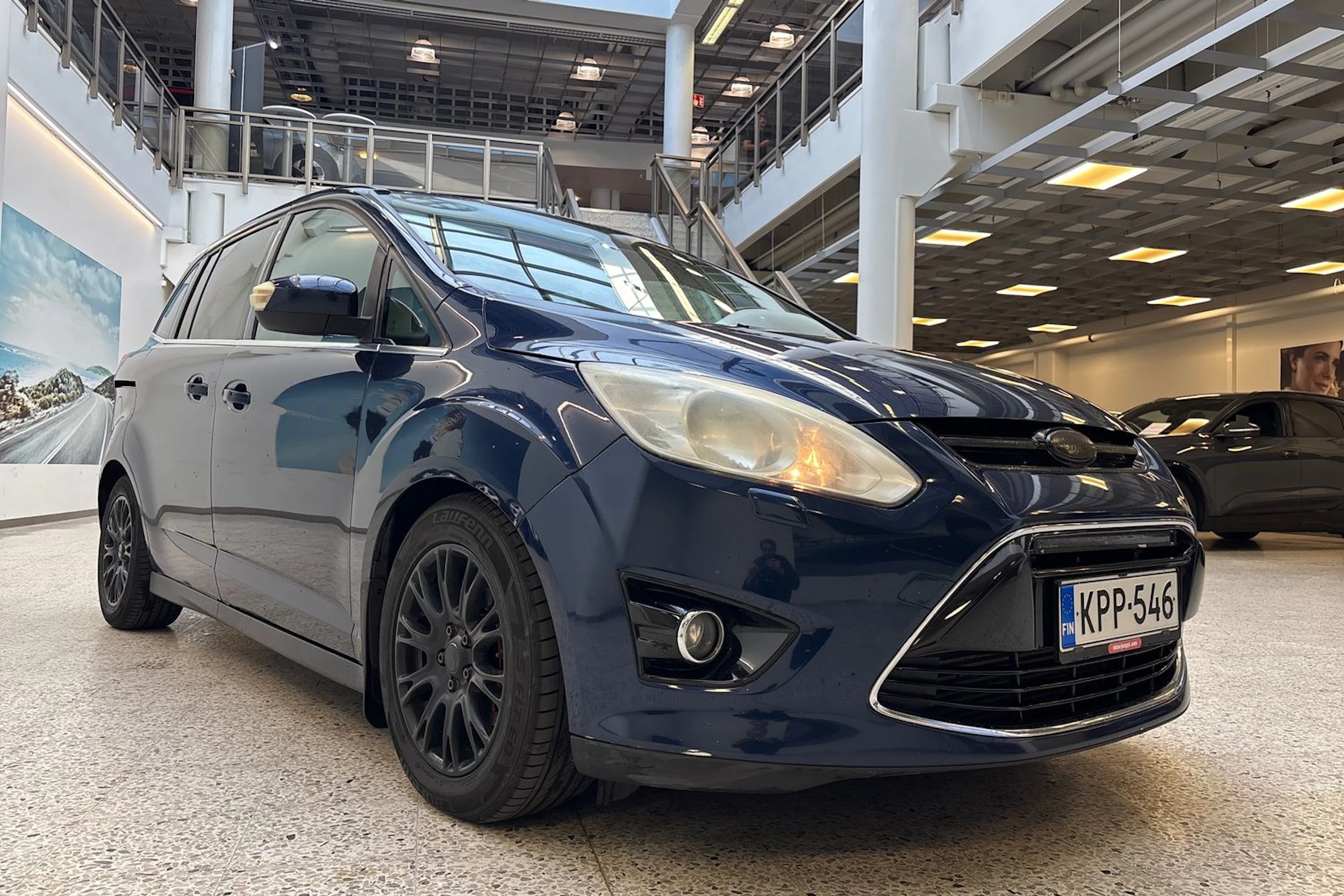 sininen Ford Grand C-Max 2011 kuva 16.