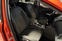 punainen Ford Grand C-Max 2012 kuva 15.