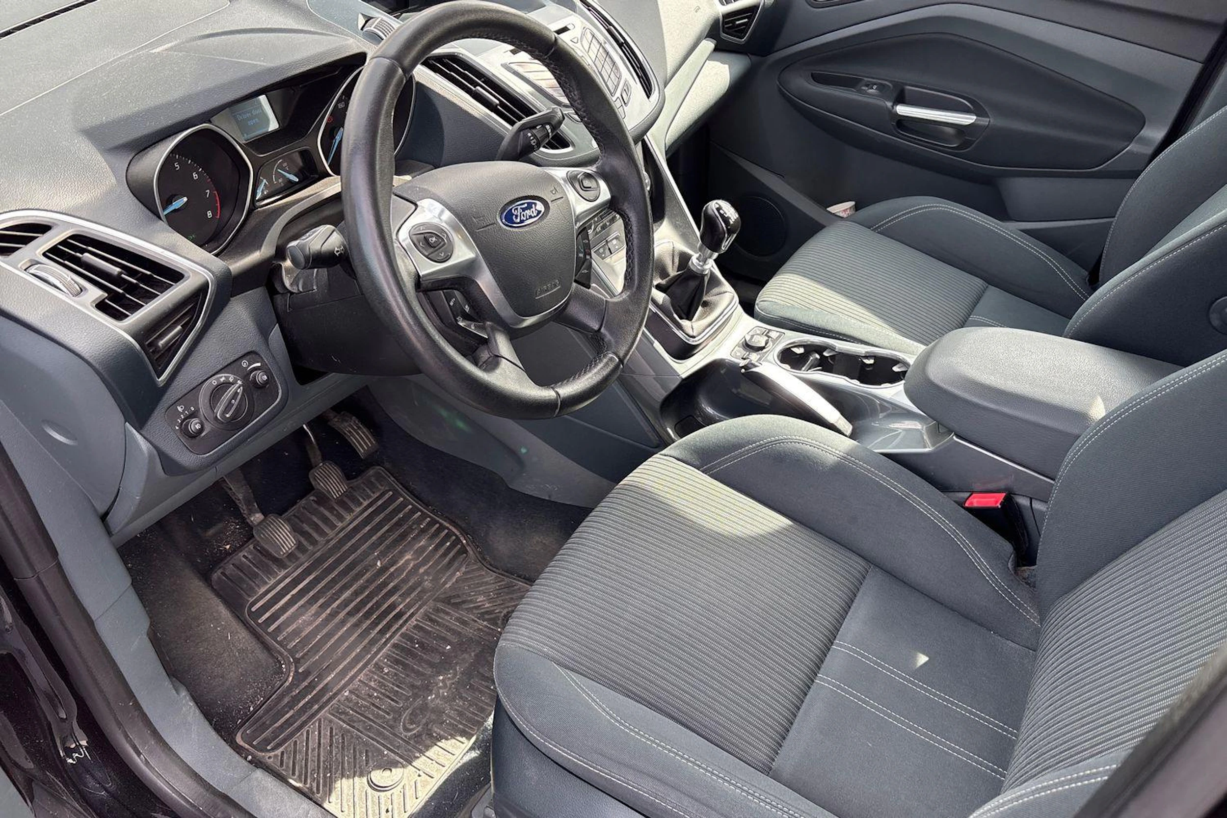 musta Ford Grand C-Max 2013 kuva 3.