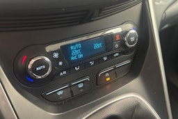 Ruskea (beige) Ford Grand C-Max 2013 kuva 19.