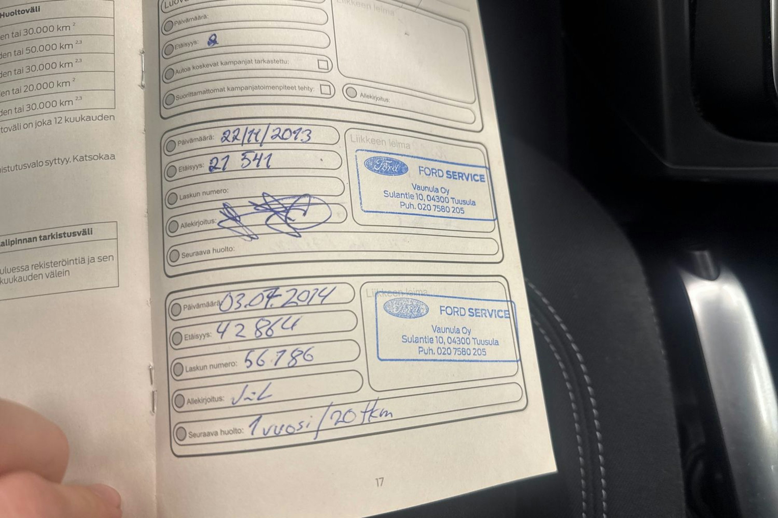 Ruskea (beige) Ford Grand C-Max 2013 kuva 23.