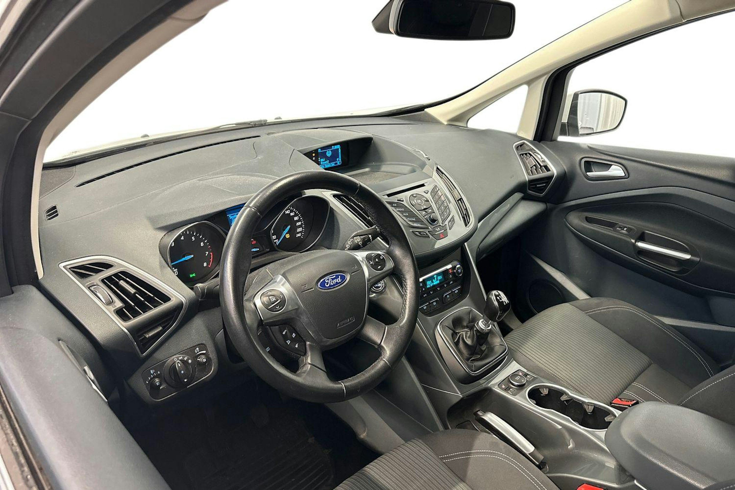 valkoinen Ford Grand C-Max 2014 kuva 3.