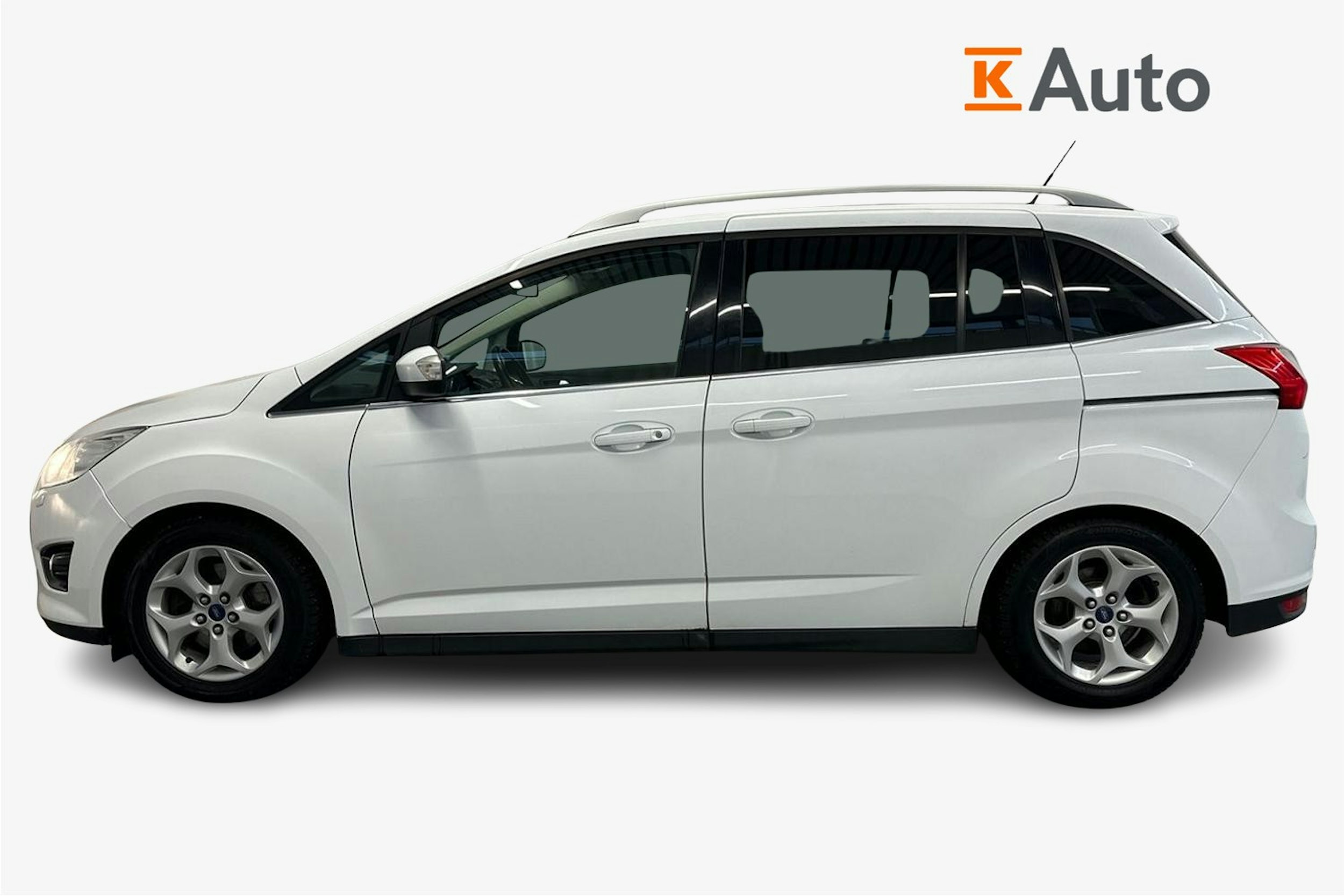 valkoinen Ford Grand C-Max 2014 kuva 6.