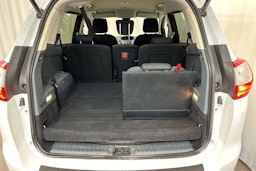 valkoinen Ford Grand C-Max 2014 kuva 30.