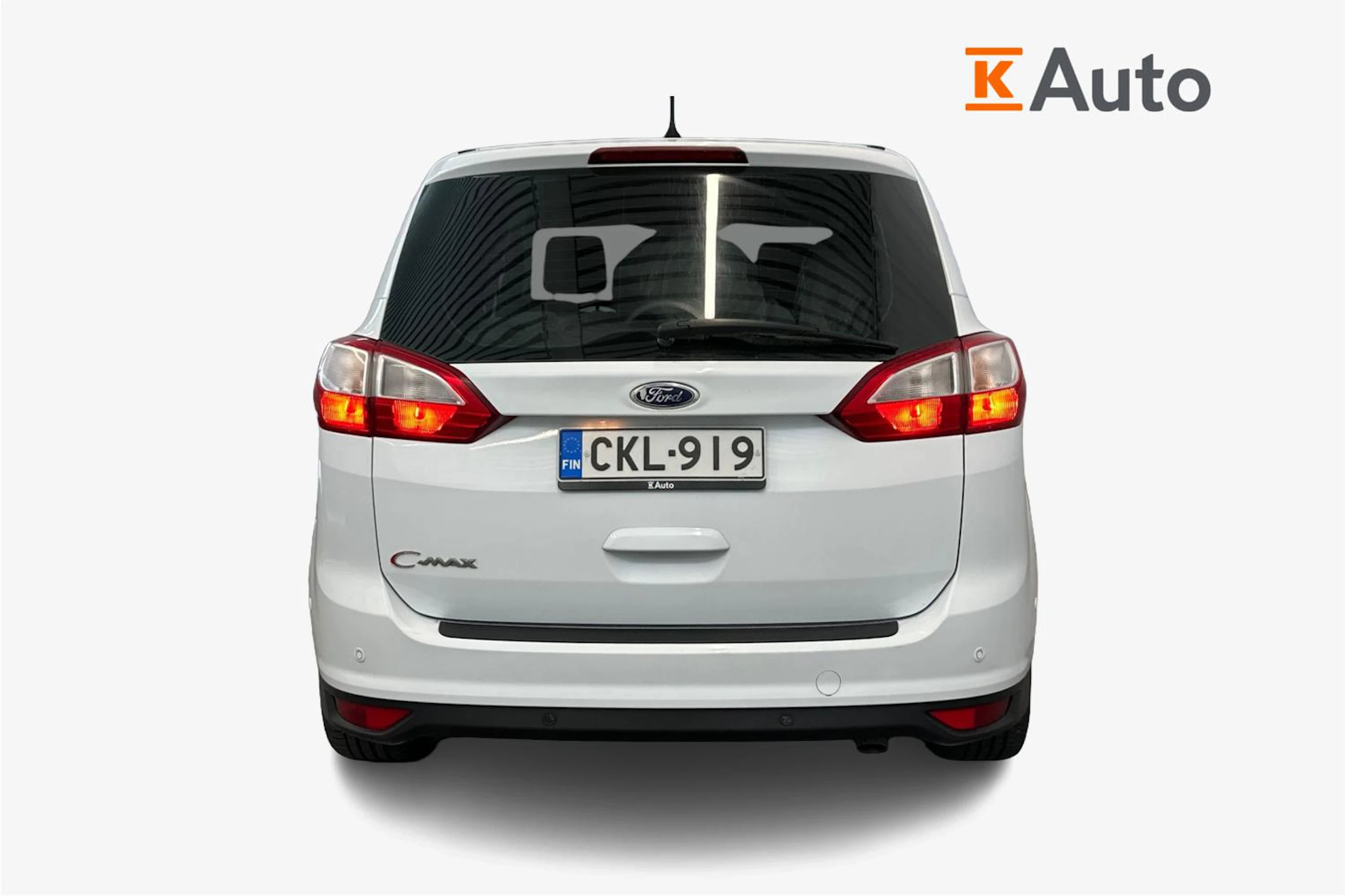valkoinen Ford Grand C-Max 2016 kuva 4.
